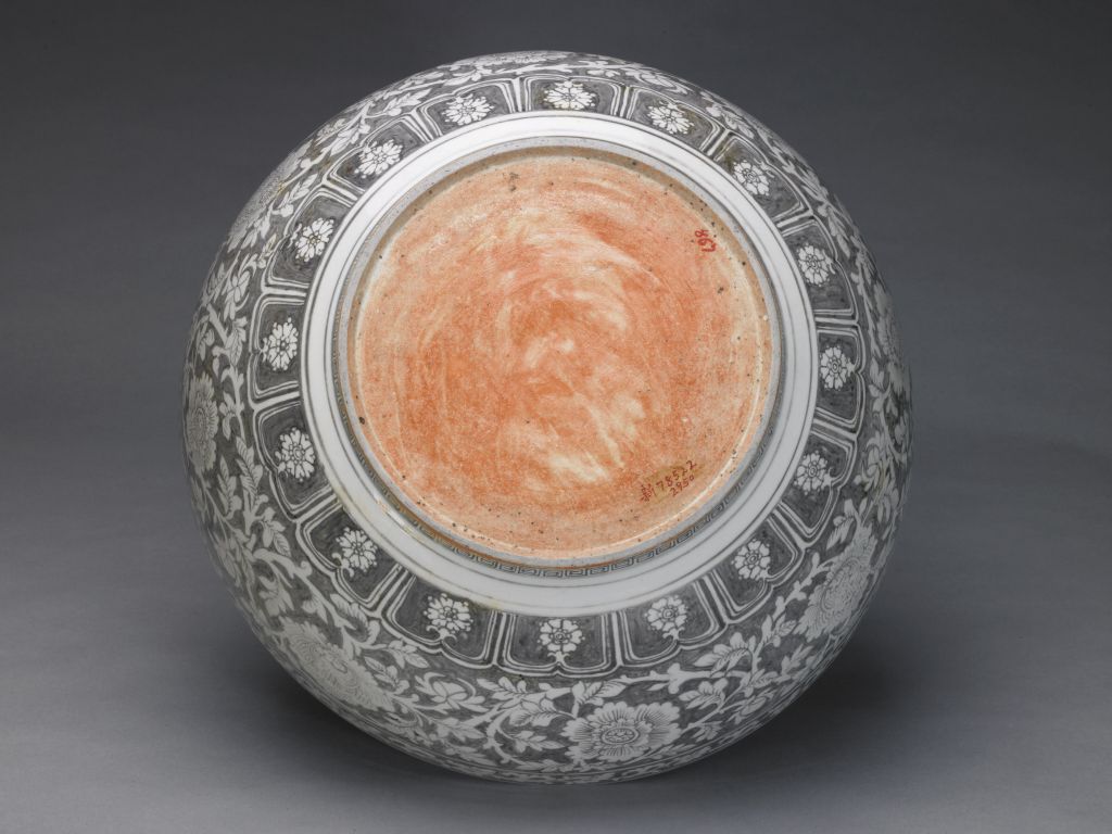 图片[2]-Underglaze red and white bowl with flower patterns-China Archive